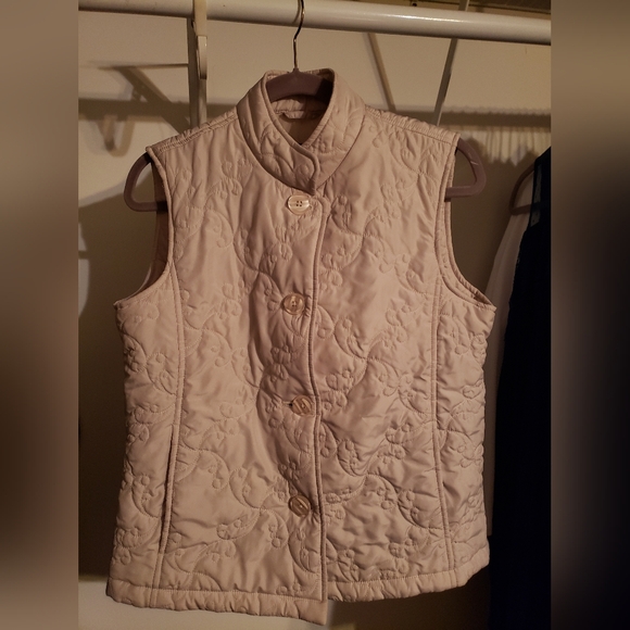 Cabelas Womens Lightweight Vest - Picture 1 of 6